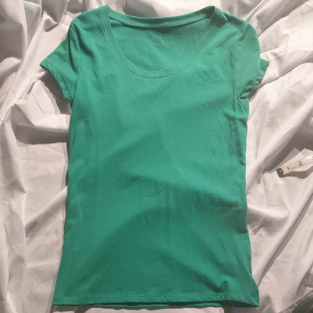 (No Boundaries) Green Short Sleeve Tee